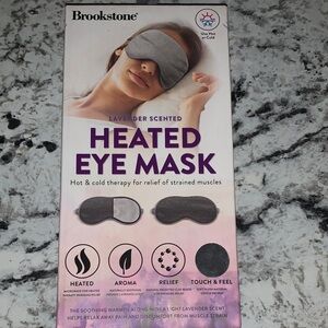 🆕-Brookstone Lavender Scented Heated Eye Mask - Gray